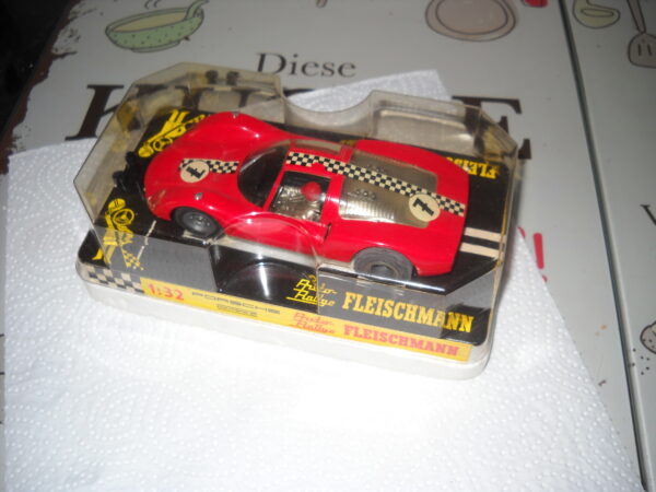 DSCN2747 Fleischmann Porsche Carrera C6 1:32 - Nr. 3220 Top + OVP